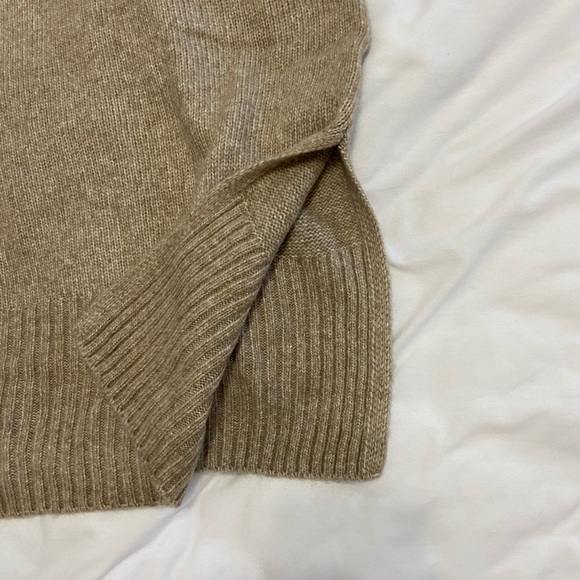 midi sweater dress with slit on sides - Picture 4 of 5